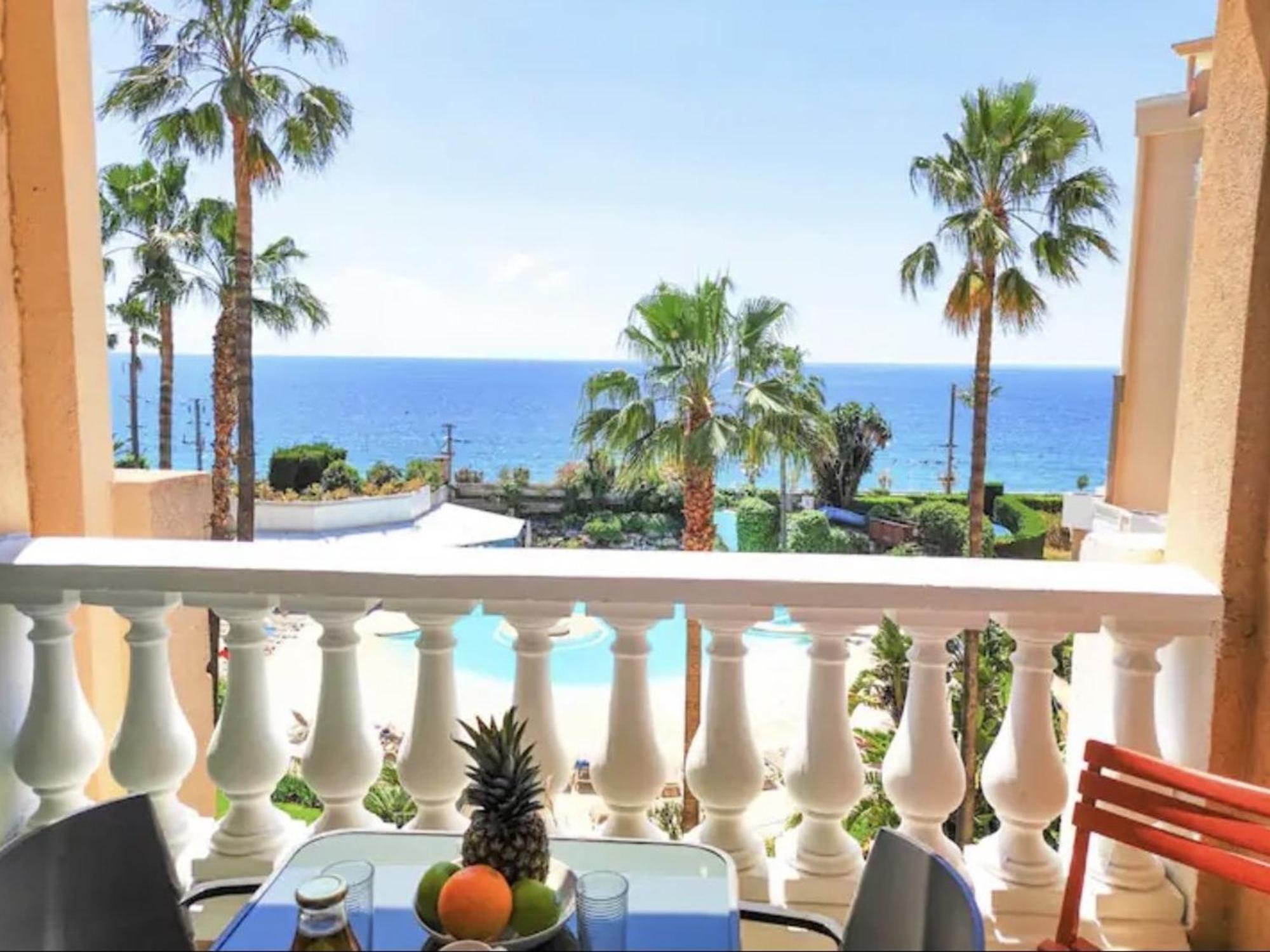 La Bocca: 2 Pieces Avec Terrasse Et Piscines - Fr-1-609-110 *